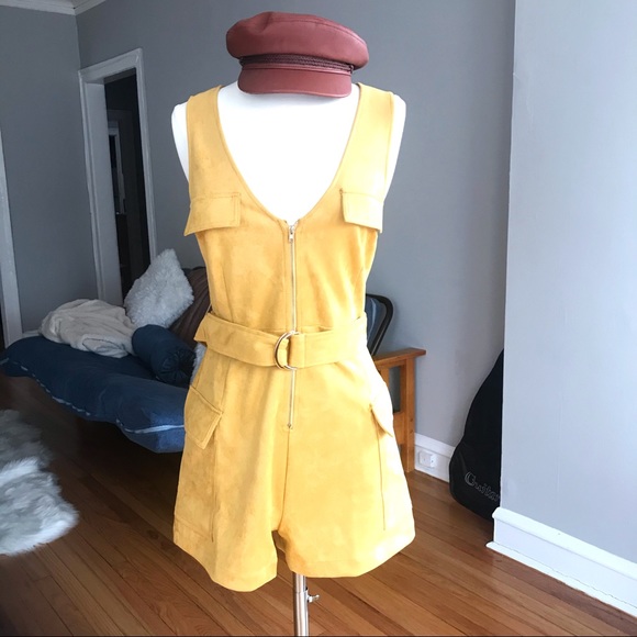 Forever 21 faux suede romper - Picture 2 of 7